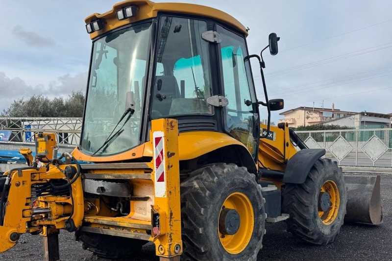 OmecoHub - Immagine JCB 4CX